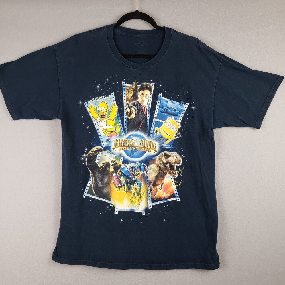 Universal Studios Hollywood Size L Movie Characters Graphic Tee‎ Shirt Navy Blue